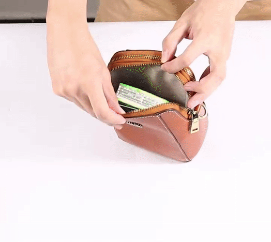 StrideSleek™ — Effortless Hands-Free Style That Keeps You Moving and Organized