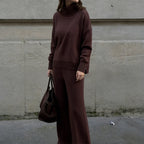 LumoEase™ — Wrap Yourself in Plush Warmth and Flawless Style Every Day