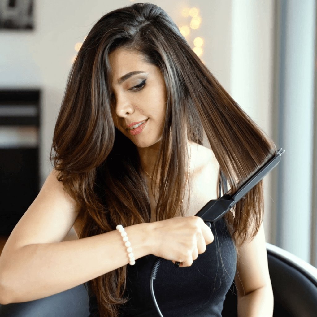 LumaSilk™ Pro Straightener — Unlock Effortless, All-Day Silkiness That Turns Heads