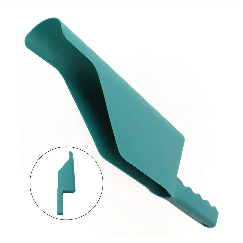 Flexible Lightweight Gutter Scoop