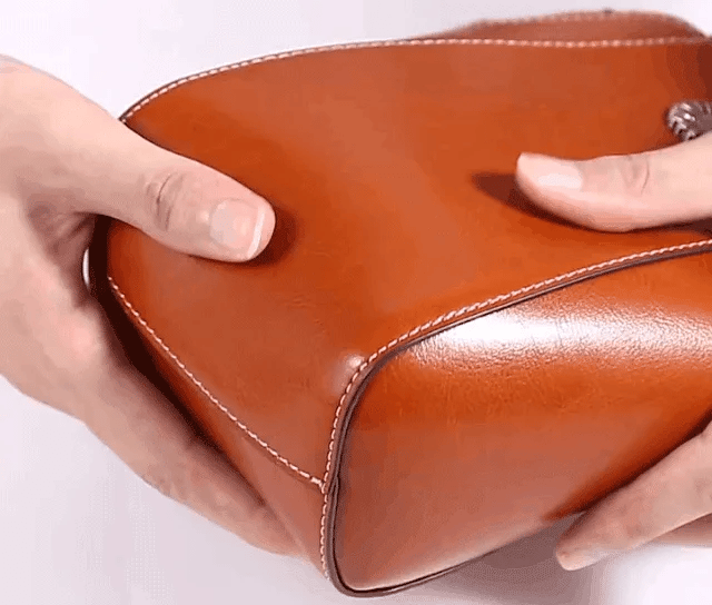 StrideSleek™ — Effortless Hands-Free Style That Keeps You Moving and Organized