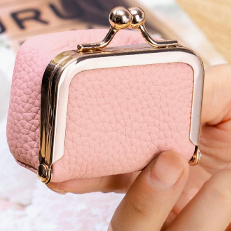LuxeLure™ Mini Vault — Protect Your Sparkle in Effortless, Timeless Style