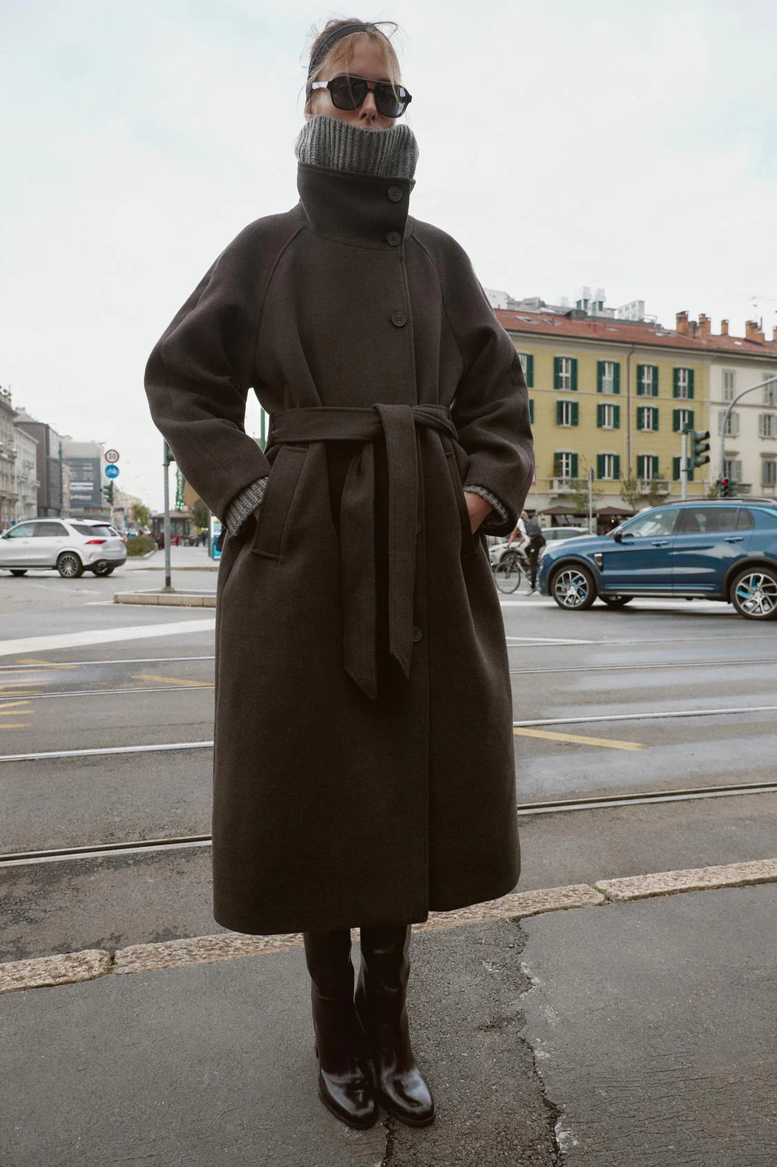 Velaria™ Wool Coat — Sculpt Your Silhouette in Cozy, Featherlight Warmth